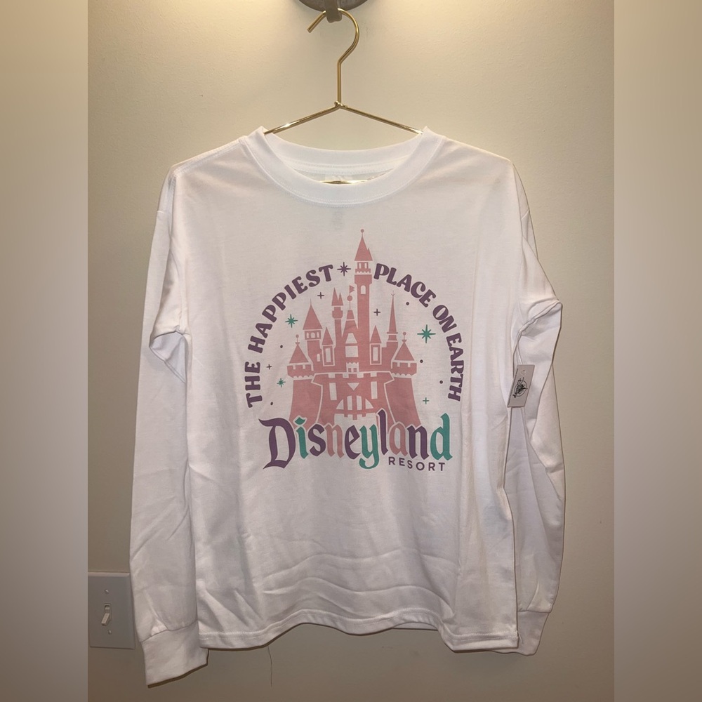 Disneyland Resort “The Happiest Place‎ on Earth” Long Sleeve Top XS NWT